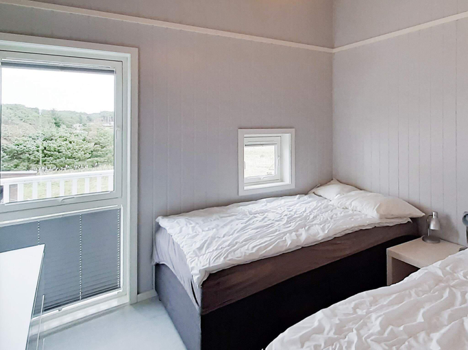 Bedroom 2, person holiday home in FARSUND-By Traum, Farsund