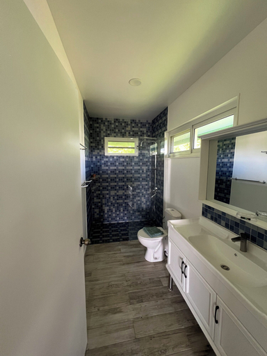 Bathroom, Ânani - Mirimiri Lodge