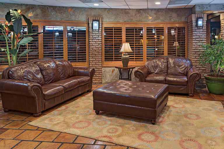 Public Area 2, Stevens Inn, Eddy