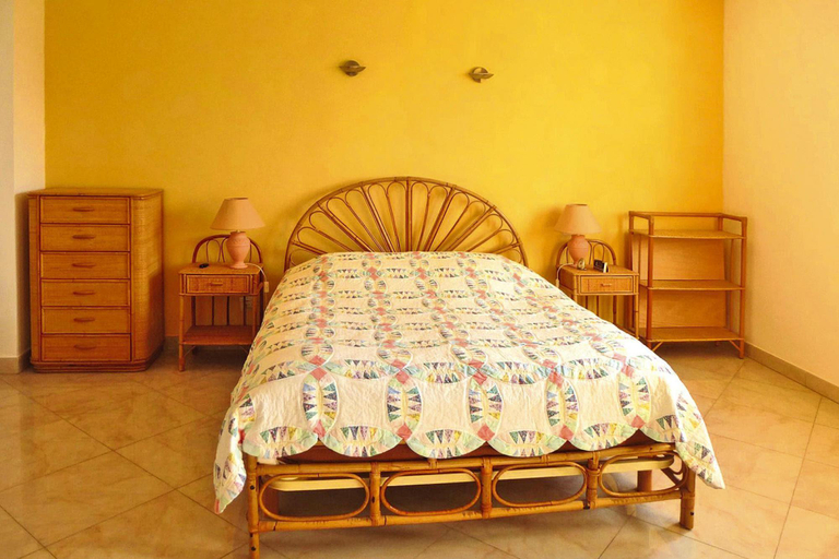 Bedroom 2, Premium villa with garden and pool, Lambesc, Bouches-du-Rhône
