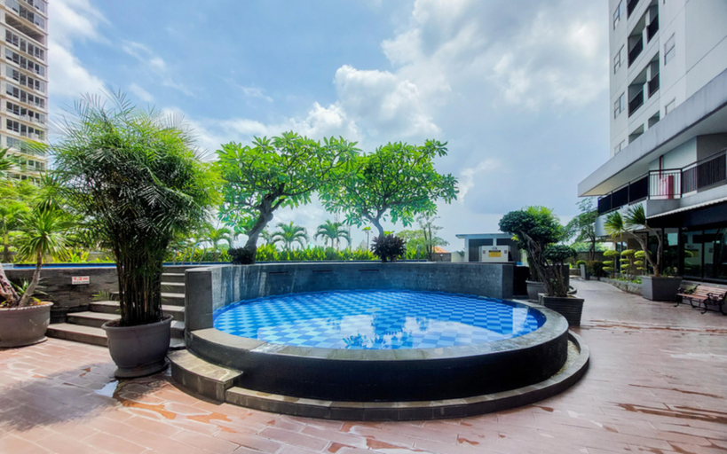 Sport & Beauty 2, Comfortable and Homey Studio Room Parkland Avenue Apartment By Travelio, Tangerang Selatan