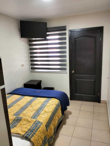 Bedroom 2, HOTEL ECONOMICO, Tijuana