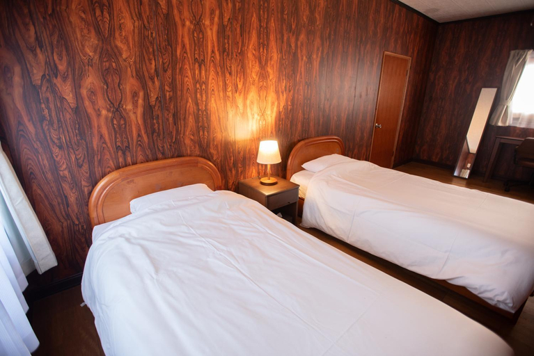 Bedroom 3, 富江宿, Gotō