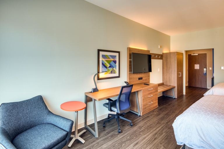Bedroom 16