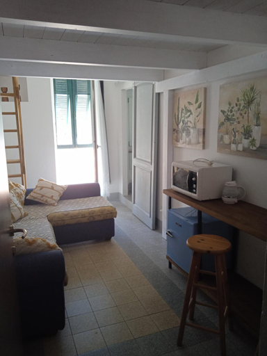 Others 4, Centralissima stanza con bagno privato, Sassari
