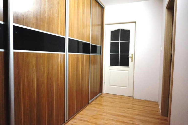 Others 5, Noclegi - Wyspa Slodowa Rynek Centrum, Środa Śląska