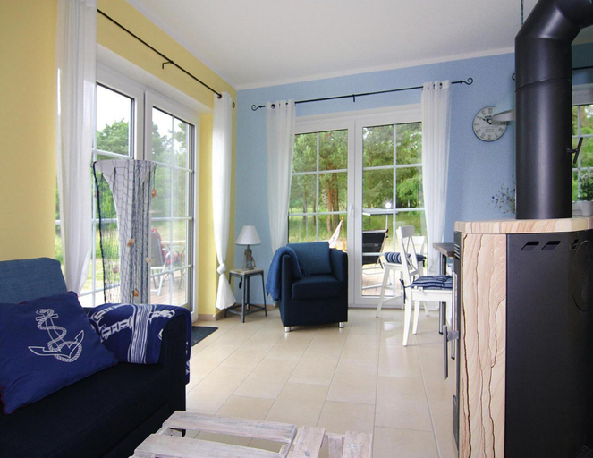 Bedroom 2, Thatched House in Usedom Near Lagoon, Vorpommern-Greifswald