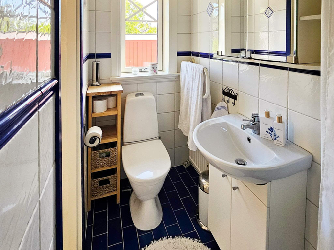 Bathroom 3, star holiday home in TJORN, Tjörn