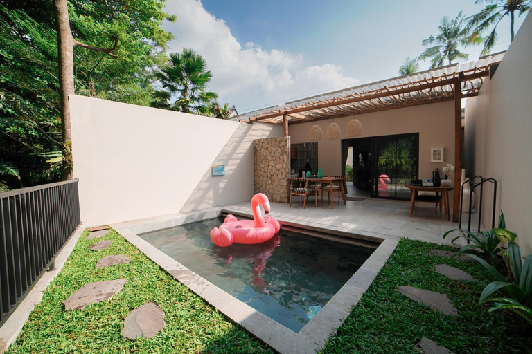 Swimming Pool 2