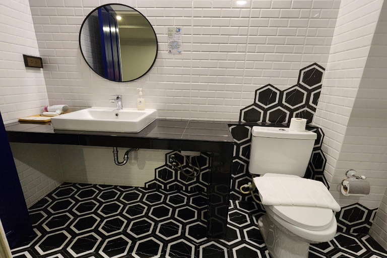 Bathroom 7