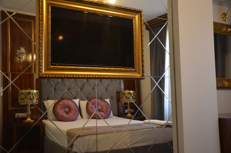 Bedroom 2, Sahra Airpot Hotel, Bakırköy