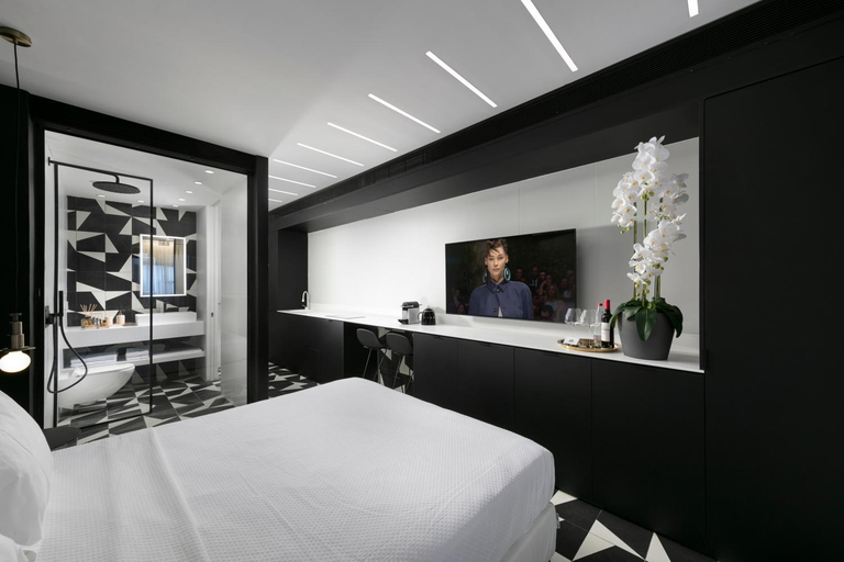 Others 5, King George Suites - Betzalel