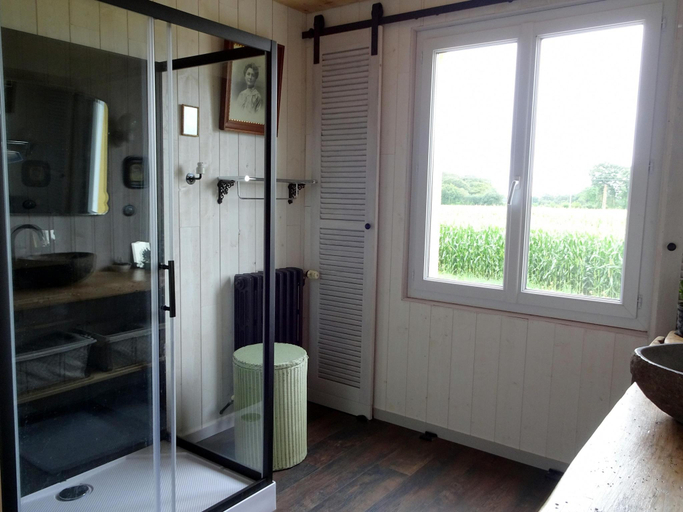 Others 5, Country House in Normandy near Portbail Beach, Manche