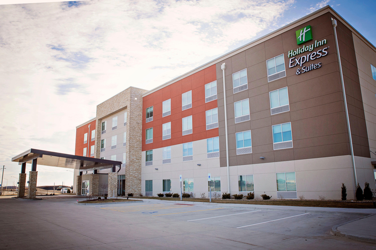 Exterior & Views 5, Holiday Inn Express & Suites STERLING by IHG, Logan