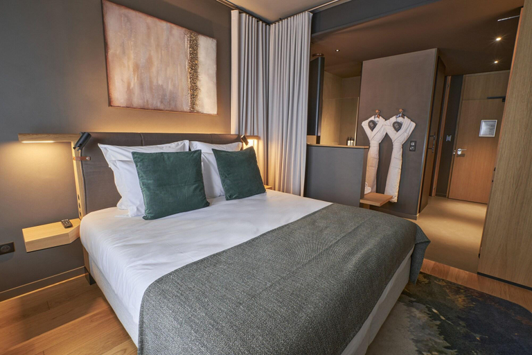 Bedroom 2, Loisium Wine & Spa Hotel Champagne, Marne