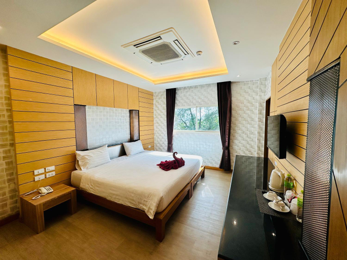 Bedroom 3, Anda Beachside Hotel, Phuket Island