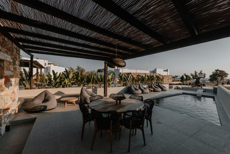 Food & Drinks 5, Onym Curated Villas, South Aegean