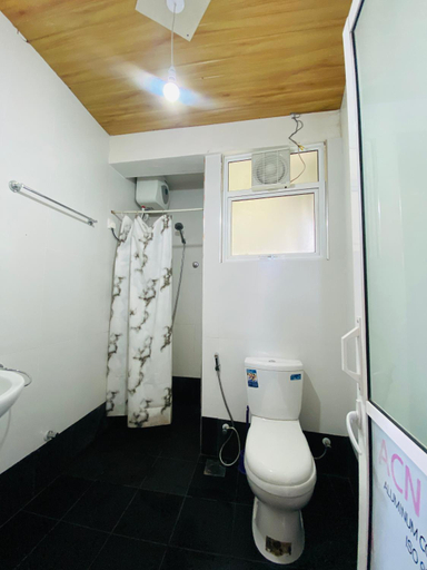 Bathroom, Niwasa Hills, Nuwara Eliya