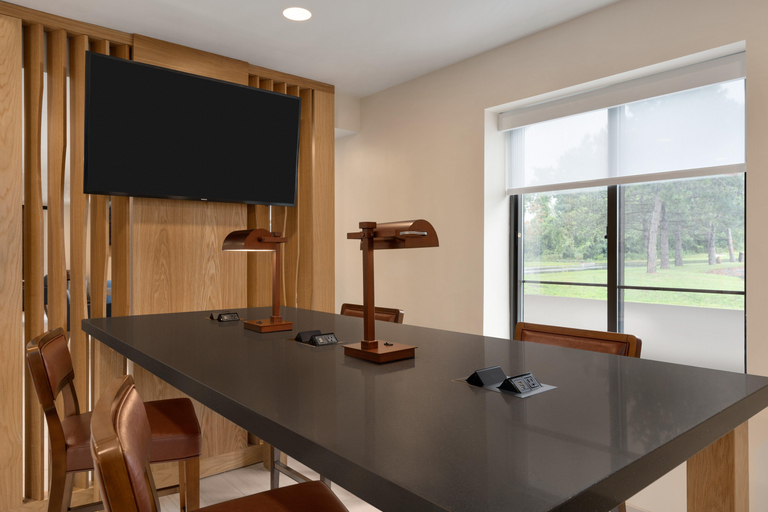Public Area 3, Holiday Inn Express PLATTSBURGH by IHG, Clinton