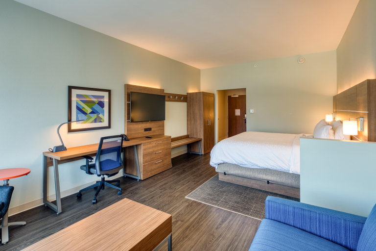 Bedroom 11