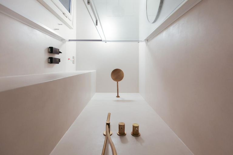 Others 5, Ca Bela - Certosa SUITES, Milano