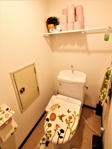 Others 5, Central Field 5-6F, Nakano City