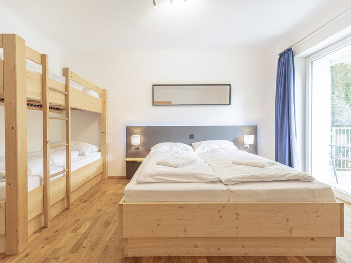 Others 2, Styria Apartment near hiking trails No Deposit, Leoben