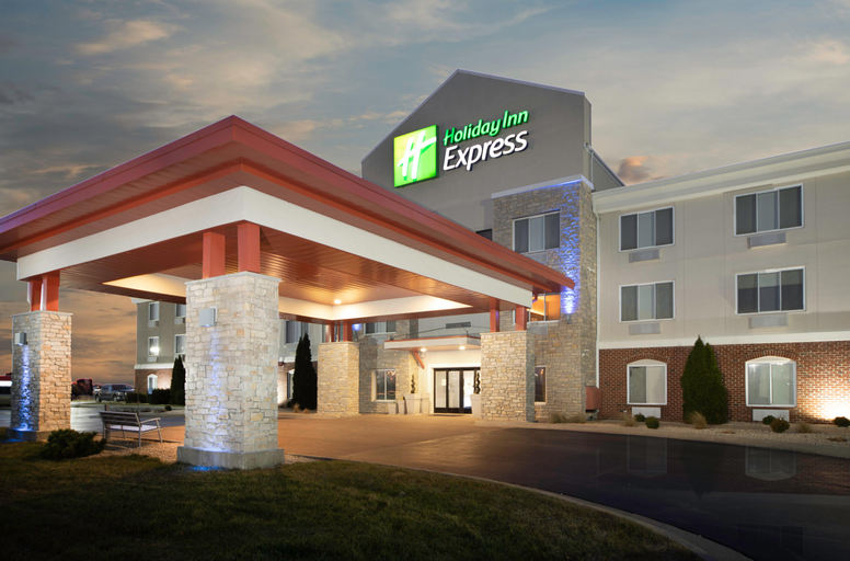 Exterior & Views 3, Holiday Inn Express ROCHELLE by IHG, Ogle