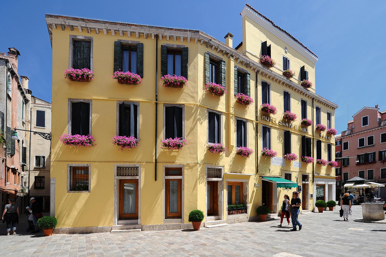 Exterior & Views 2, Hotel Ca Marinella, Venezia
