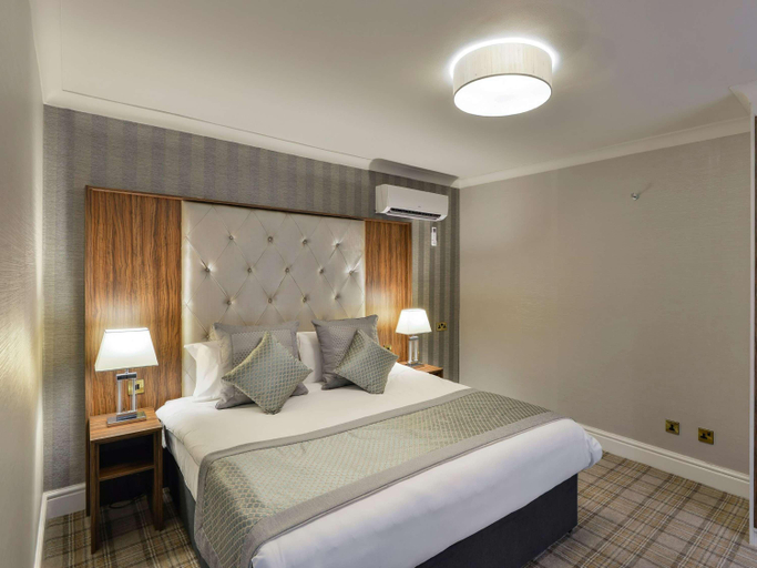 Bedroom 4, Mercure Manchester Norton Grange Hotel & Spa, Rochdale