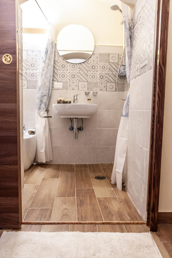 Others 5, B&B Piazza Noua 1831, Frosinone