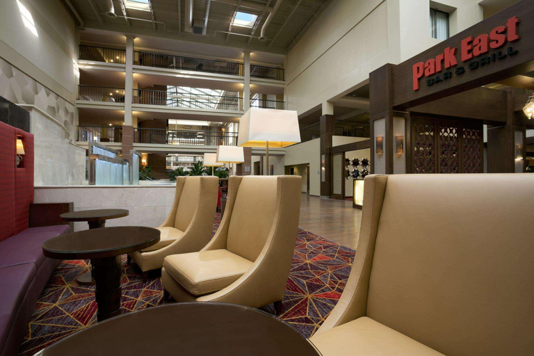Public Area 2, Embassy Suites by Hilton Cleveland Beachwood, Cuyahoga