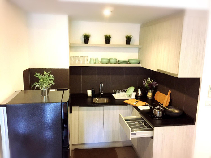 Dining Room 4