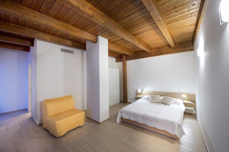 Bedroom 4, Torre della Loggia - Dimora Storica, Chieti