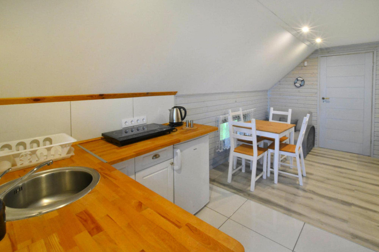 Others 5, Apartment in Jezierzany near Lake Wicko, Sławno