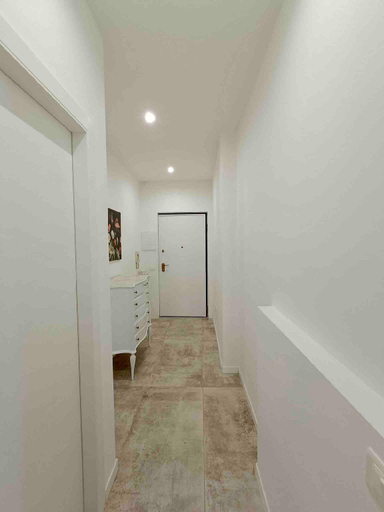 Others 5, Casa Grande Verona, Verona