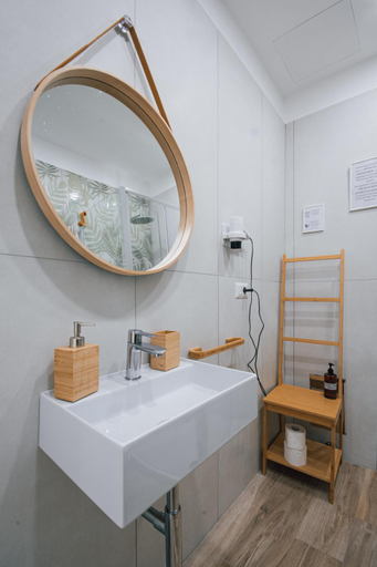 Bathroom 3, B&B Lara's Home, Napoli