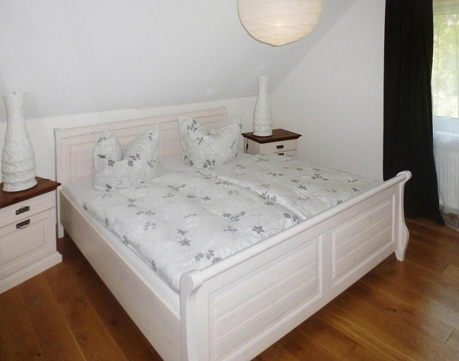 Bedroom 4, Ferienhof Landhaus Markus, Southern Switzerland, Wesermarsch