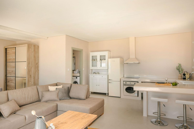 Others 5, Zen Villas, Ionian Islands