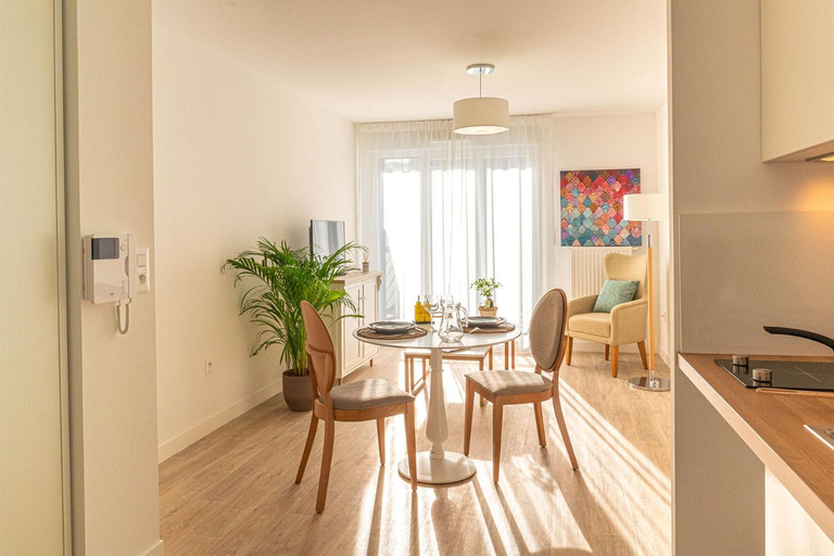 Facilities 3, Residence de Bourges, Cher