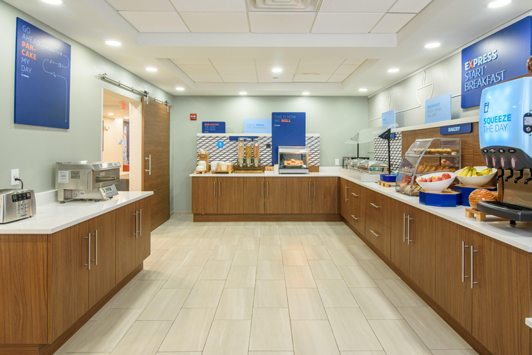 Others 4, Holiday Inn Express & Sts Hampton South-Seabrook, Rockingham