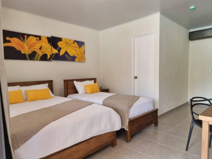 Bedroom 2, Los Lirios Hotel, Penonomé