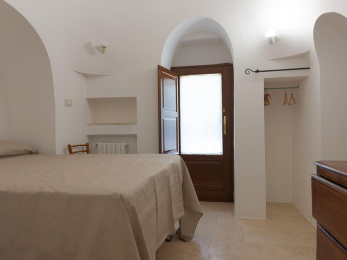Bedroom 3, Trullo in Puglia with Pool and Valley Views, Brindisi