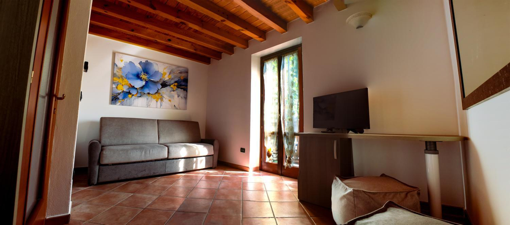 Others 3, La Casa sulla Roccia, Brescia