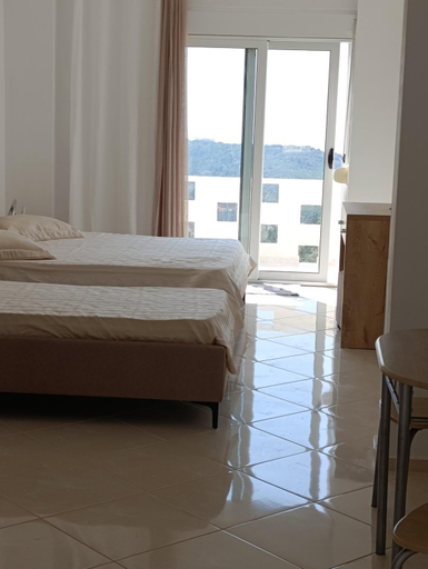 Others 5, NIKOLARI RESORTs, Vlorës