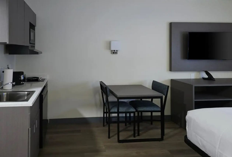 Bedroom 2, Mainstay Suites Prince George - Fort Gregg, Prince George