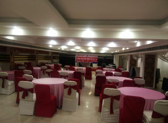 Food & Drinks 5, Hotel Samovar, Agra