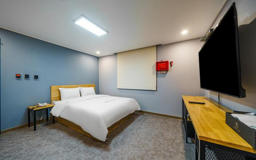 Bedroom 3, Gwangju Sangmu Su Hotel, Gwangsan