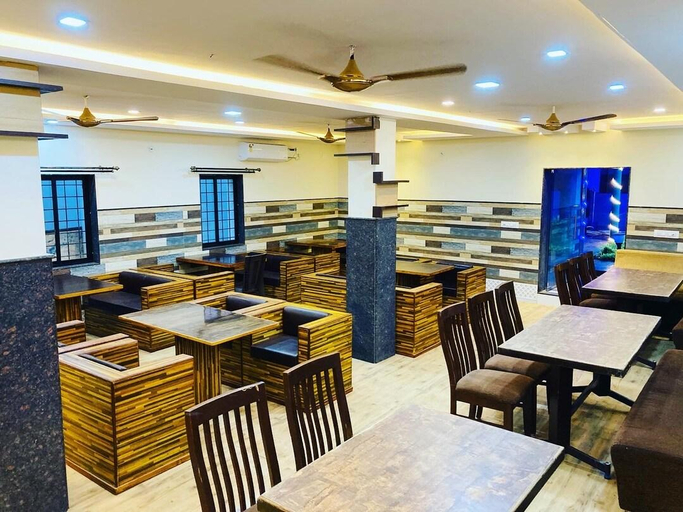 Food & Drinks, MG Residency, Chikmagalur
