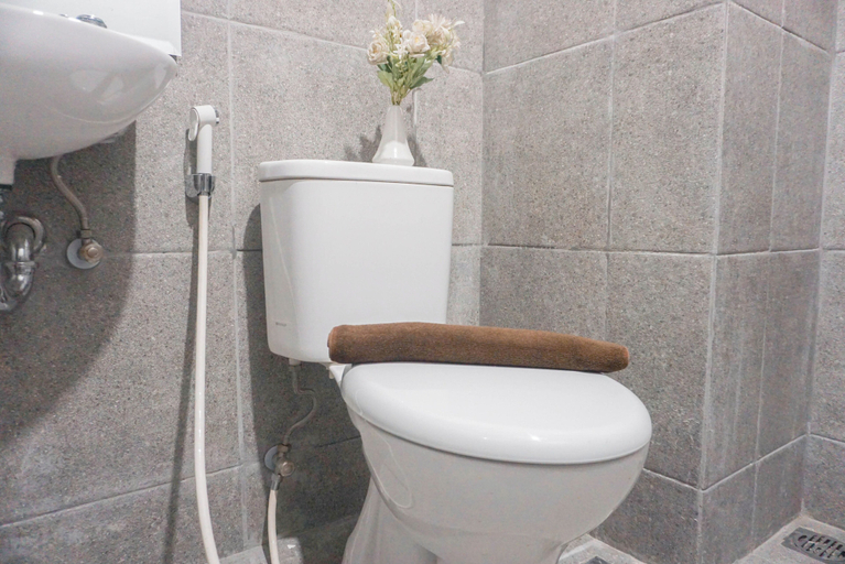 Others 4, Cozy And Homey Studio At Riverdale Apartment, Cikarang